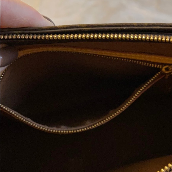 SOLD Authentic Louis Vuitton handbag - Picture 6 of 13
